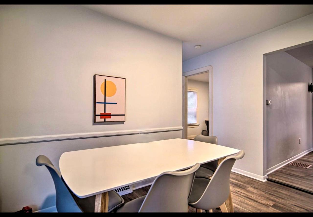 Modern Home • Family Friendly • Grill • Fireplace Erie Buitenkant foto